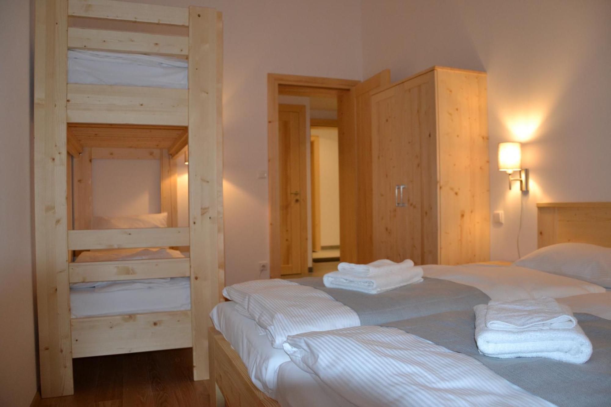 Residence Post Pec pod Snezkou Ruang foto